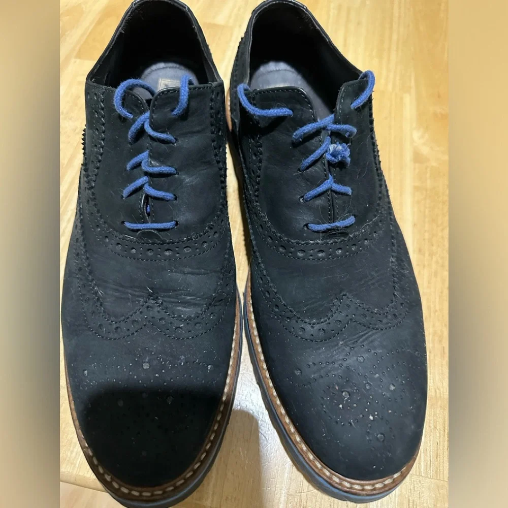 Bruno Magli sz 10, men’s lace up. Lighter than air and super comfortable! Cool - Picture 1 of 7